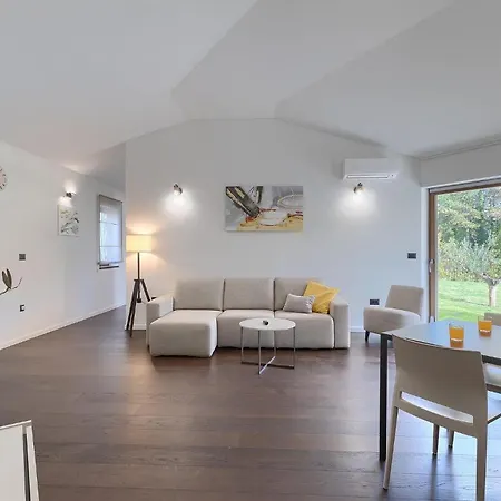 Villa-vesta Holiday home *