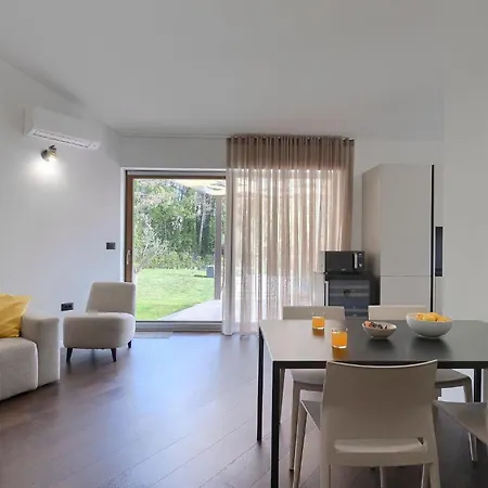 Villa-vesta *