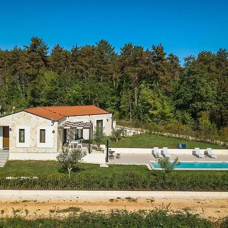 Holiday home Villa-vesta *